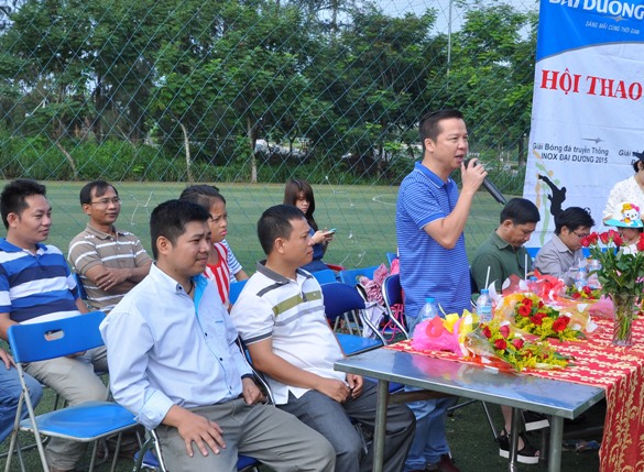 Ông Phạm Quang Minh đại diện Ban lãnh đạo, phát biểu và khai mạc Hội thao Inox Đại Dương 2015 