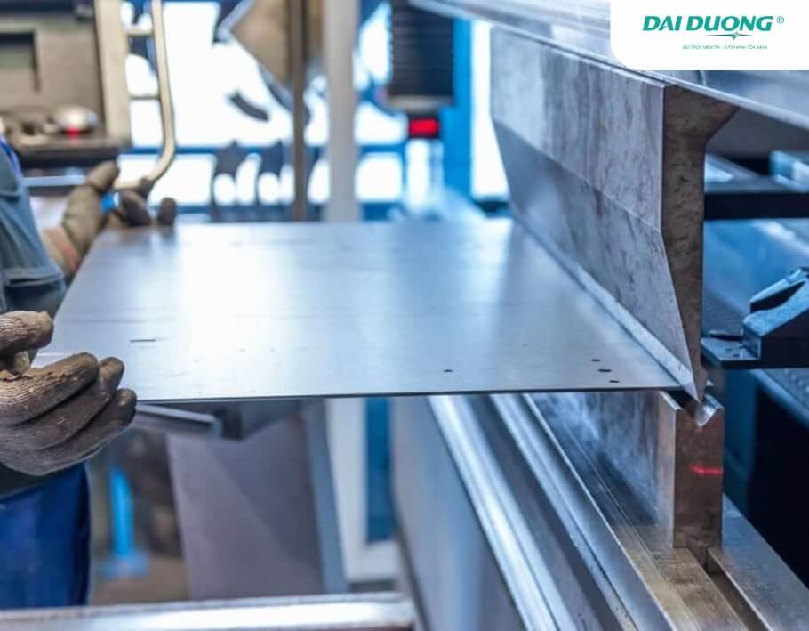 Cắt tấm inox 304